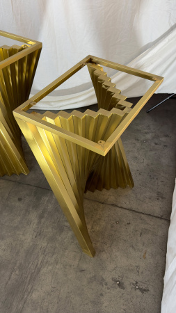 картинка Подстолье 2132EM от компании CORSASTYLE